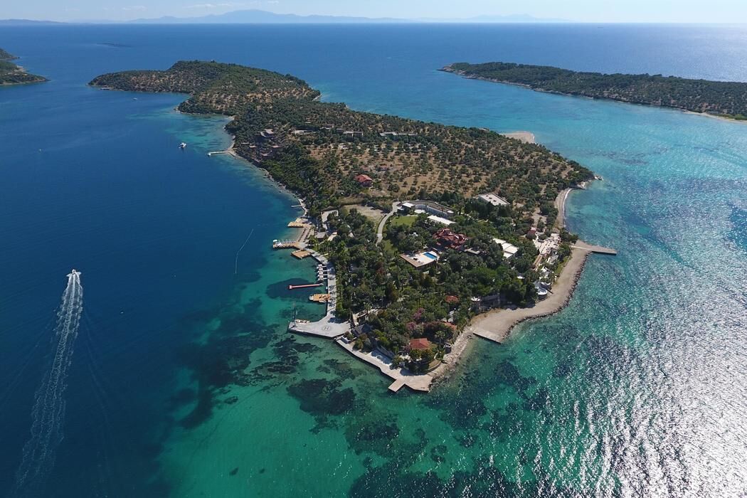 Oliviera Private Island Hotel