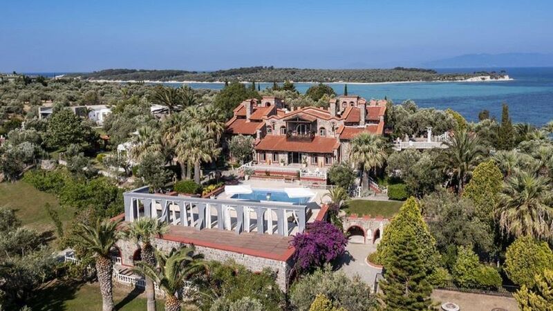 Oliviera Private Island Hotel